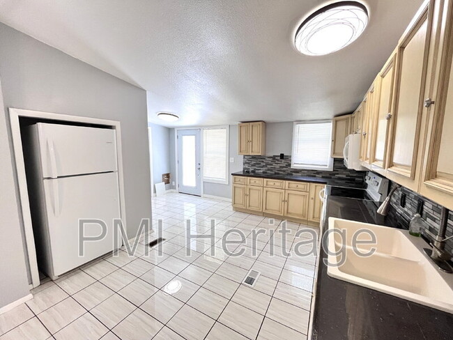 Building Photo - 12651 Scenic Dr