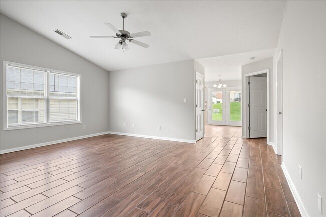 Building Photo - 114 Grisham Dr