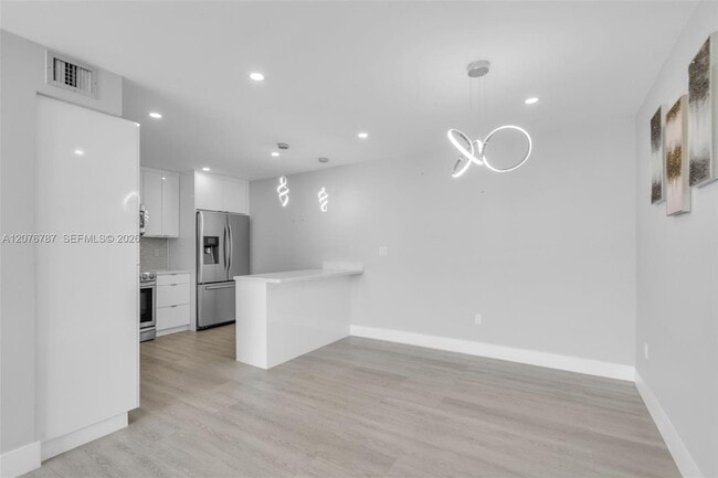 Building Photo - 11755 SW 18th St