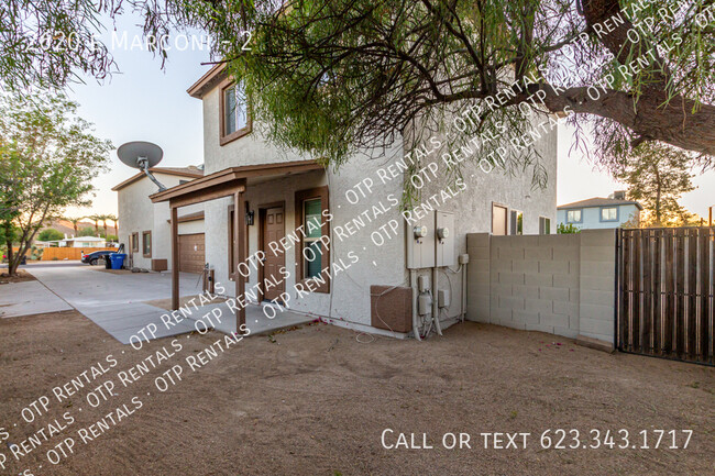 Building Photo - Remodeled 4-Bedroom, 2-Bath with Modern Up...