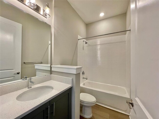 Building Photo - 6958 Bridgman St