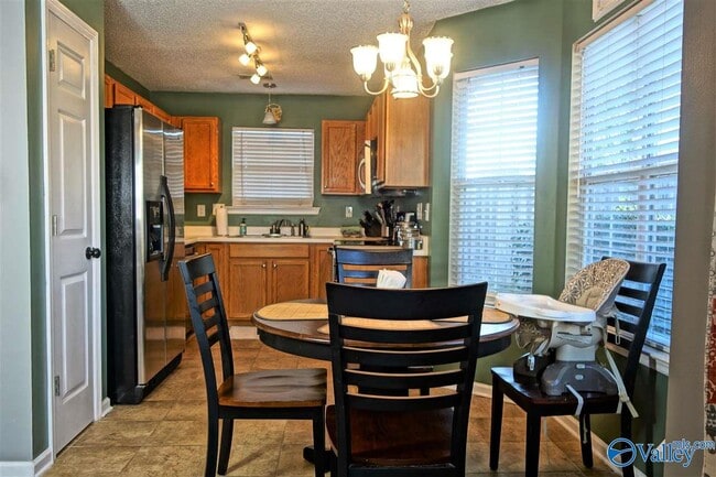 Building Photo - 166 Sandy Hollow Dr NW
