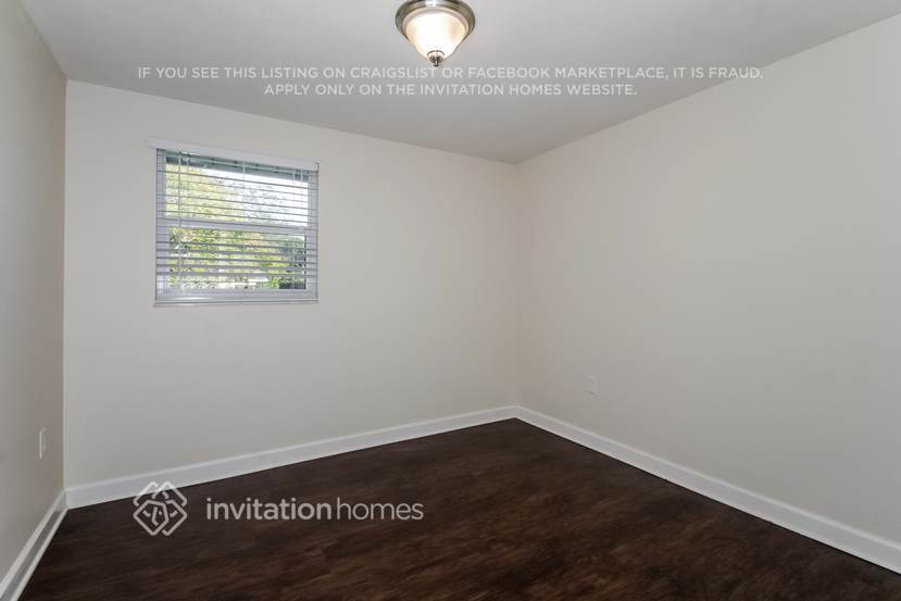 Building Photo - 2103 Hanby St