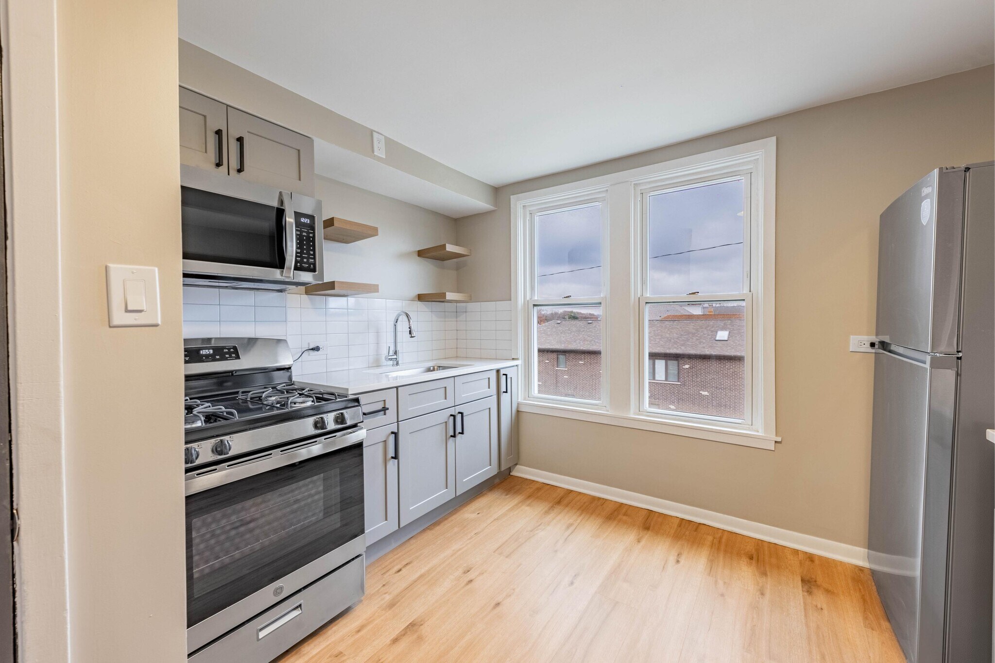 Building Photo - 4343 Wisconsin Ave