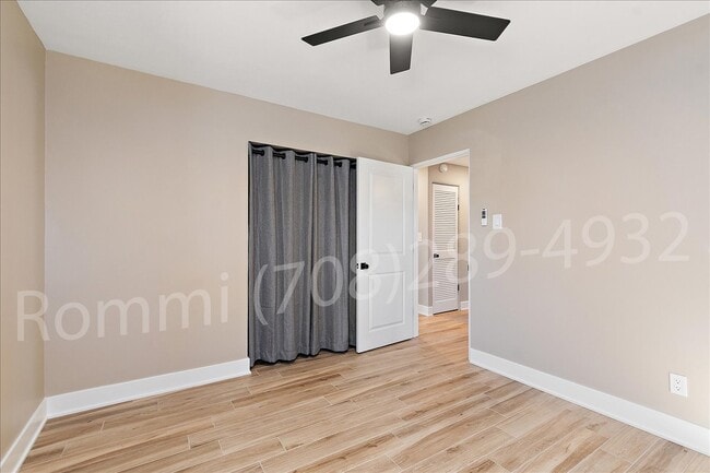 Building Photo - 7528 Catalpa Ave