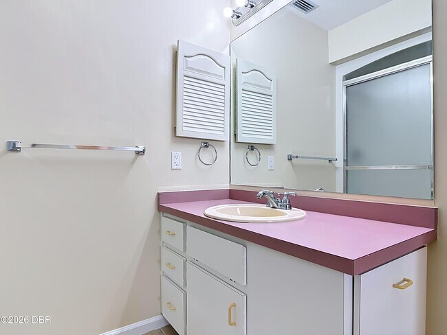 Building Photo - 49 Bogey Cir
