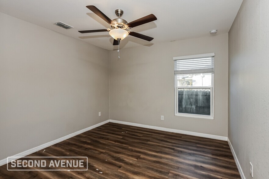 Building Photo - 3417 7th St SW