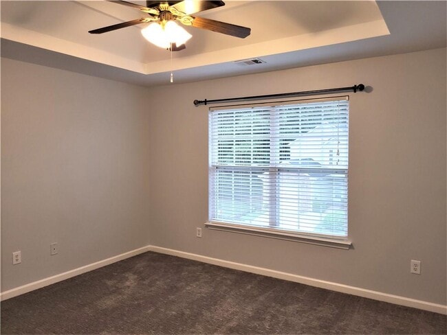 Building Photo - 4870 Tangerine Cir