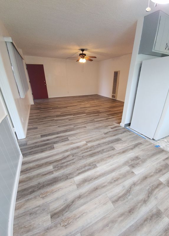 Building Photo - 4452 Rosebud Ln