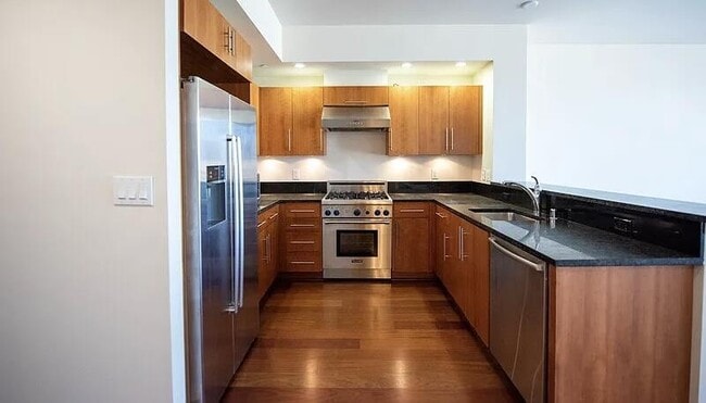 Building Photo - 88 E San Fernando St