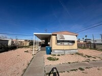 Building Photo - 3 Bedroom 2 Bathroom Mobile/Manufactured Home!!!!