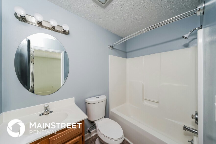 Building Photo - 249 Drake Dr