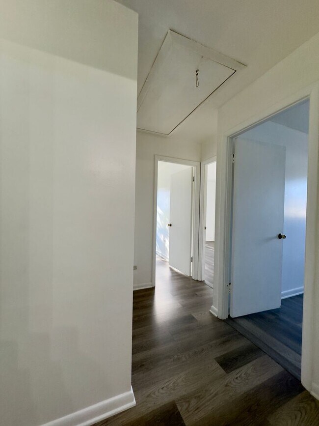 Building Photo - Charming 3 Bedroom/1 Bathroom Home in Rosedale, MD!