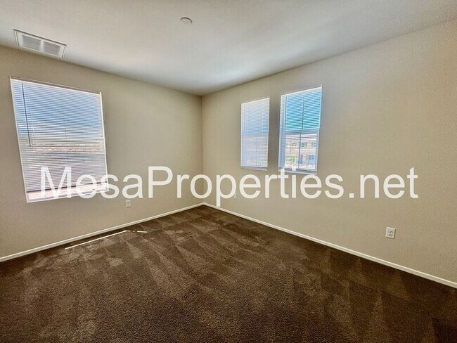 Building Photo - 15877 Cordova Rd