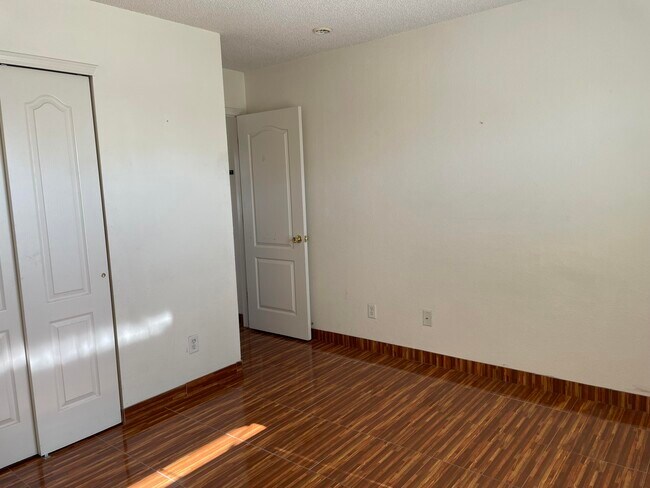 Building Photo - 3057 Manny Aguilera Dr