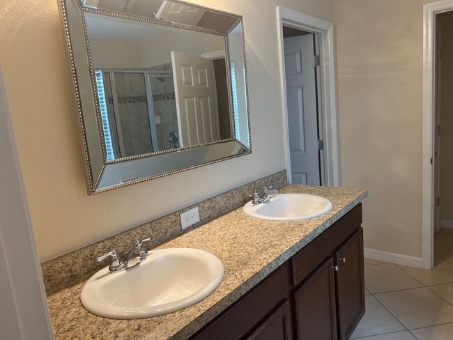 Building Photo - 642 Andalusia Loop