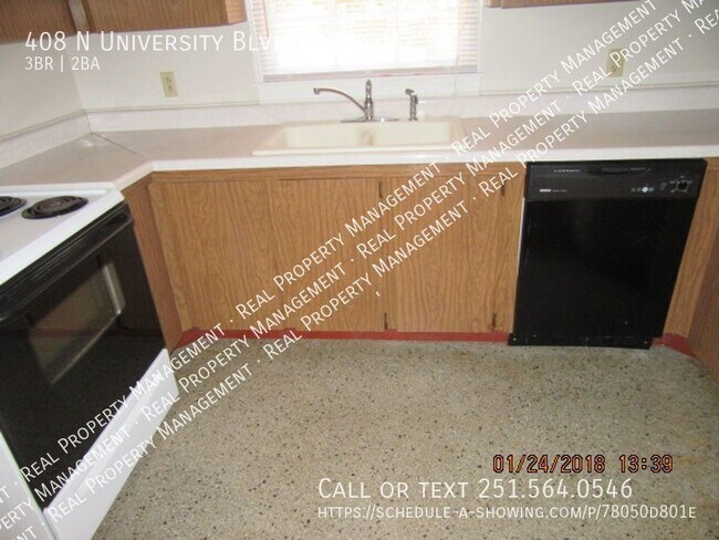 Building Photo - Near Univ South Alabama, 3 Bedroom 1.5 Bat...
