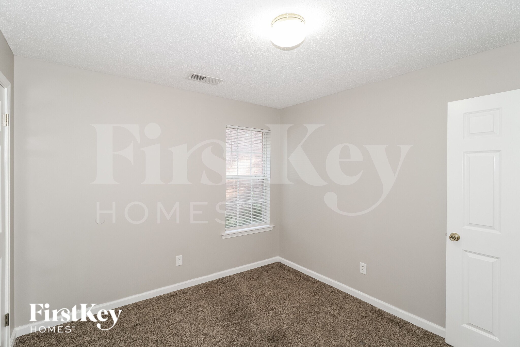 Building Photo - 865 Abbey Grove Ln