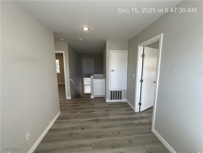 Building Photo - 2665 Cottonwillow St