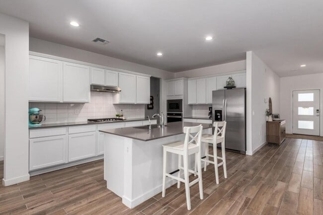 Building Photo - 12796 E Giada Dr