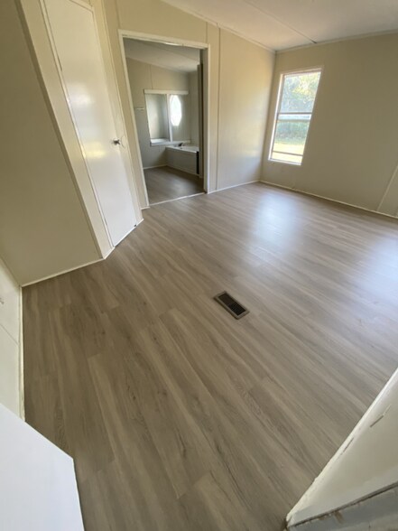 Building Photo - 3381 Briana Dr