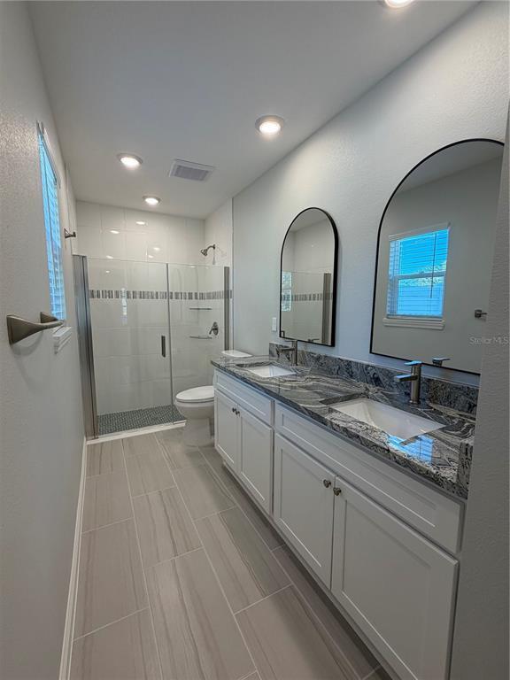 Building Photo - 111 W Pearl St