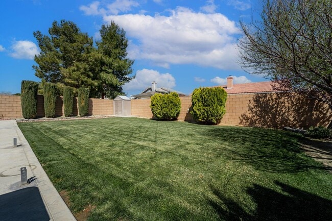 Building Photo - 2815 Minford St