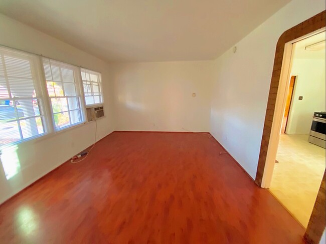 living room - 14032 Stagg St