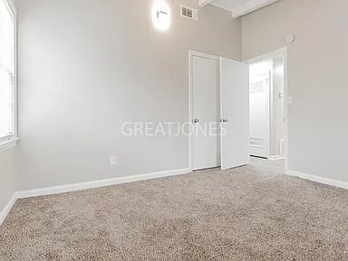 Building Photo - 4121 Calhoun Dr