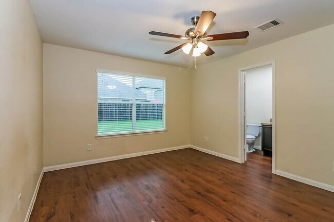 Building Photo - 18802 N Lyford Dr