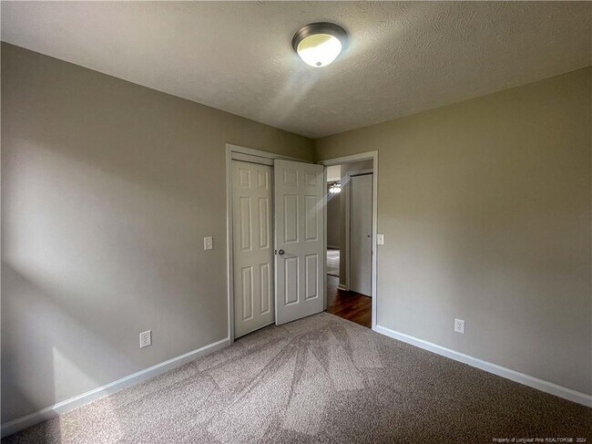 Building Photo - 792 Whispering Pines Rd