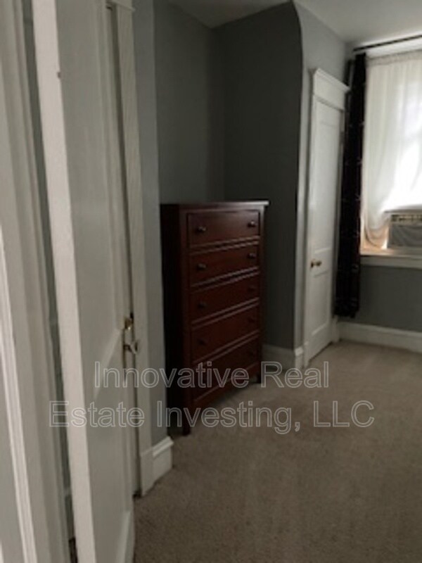 Building Photo - 4806 McKean Ave