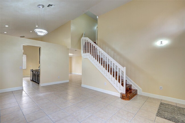 Building Photo - 11526 NW 5th St