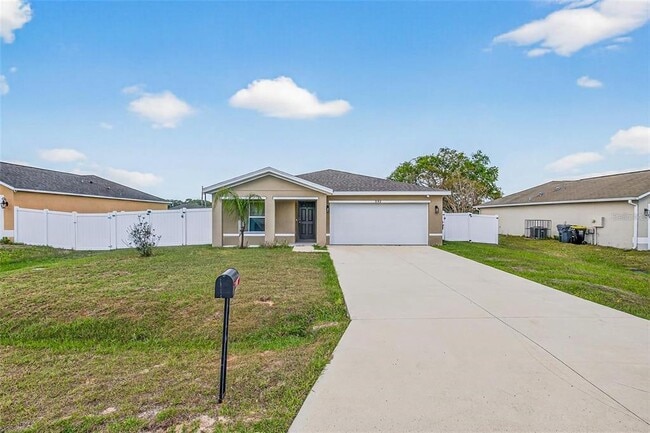 Building Photo - 842 Gila Way