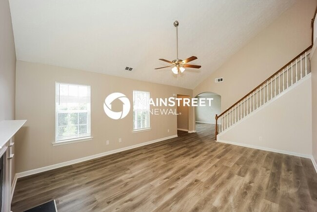 Building Photo - 4 Bedroom Pet-Friendly Home in Fairburn, GA with Main Street Renewal
