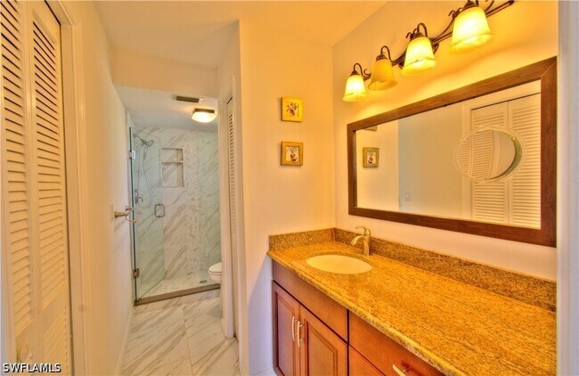 Building Photo - 9590 Victoria Ln