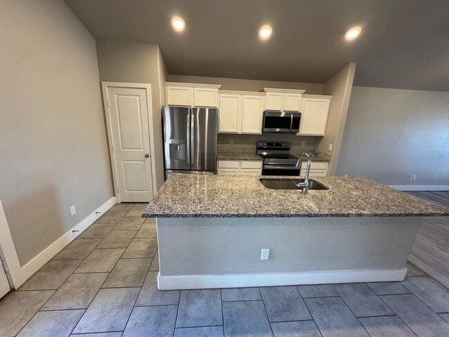 Building Photo - 1116 Rustler Ave