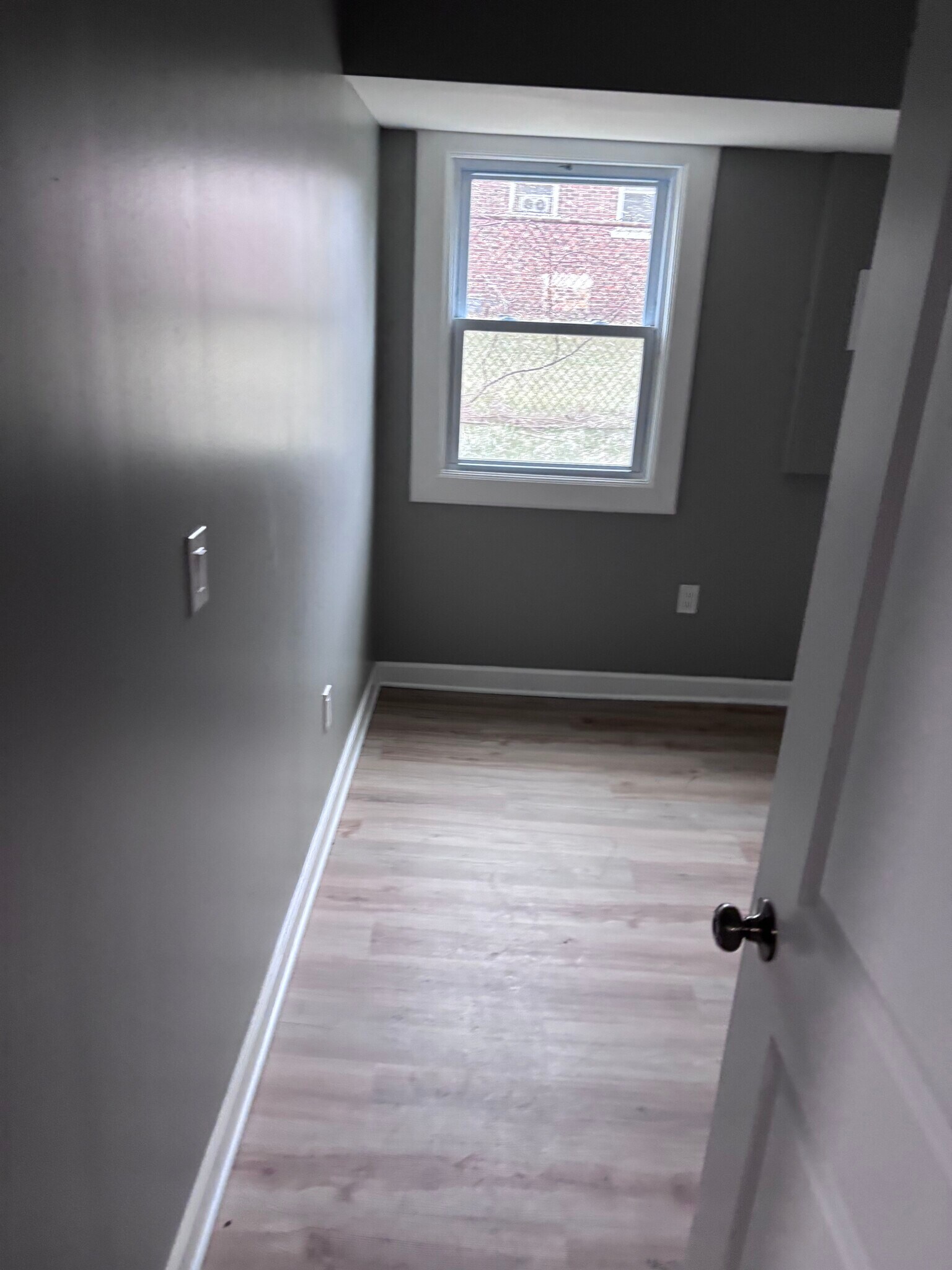 Building Photo - 1052 Tyler St