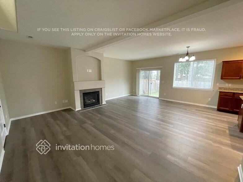 Building Photo - 18133 76th Ave E