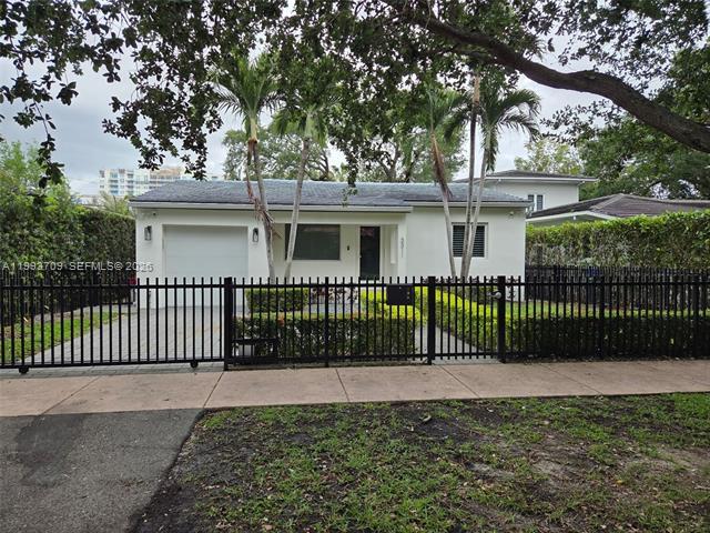 Building Photo - 3311 Monegro St