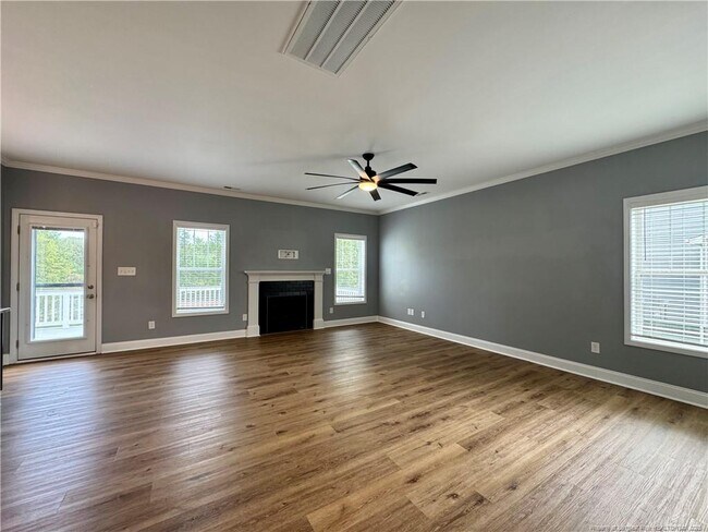 Building Photo - 173 Tanna Pl