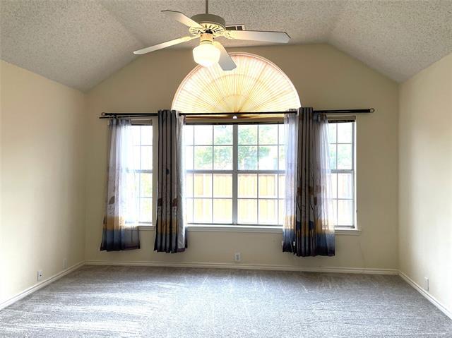 Building Photo - 1307 Edinboro Ln