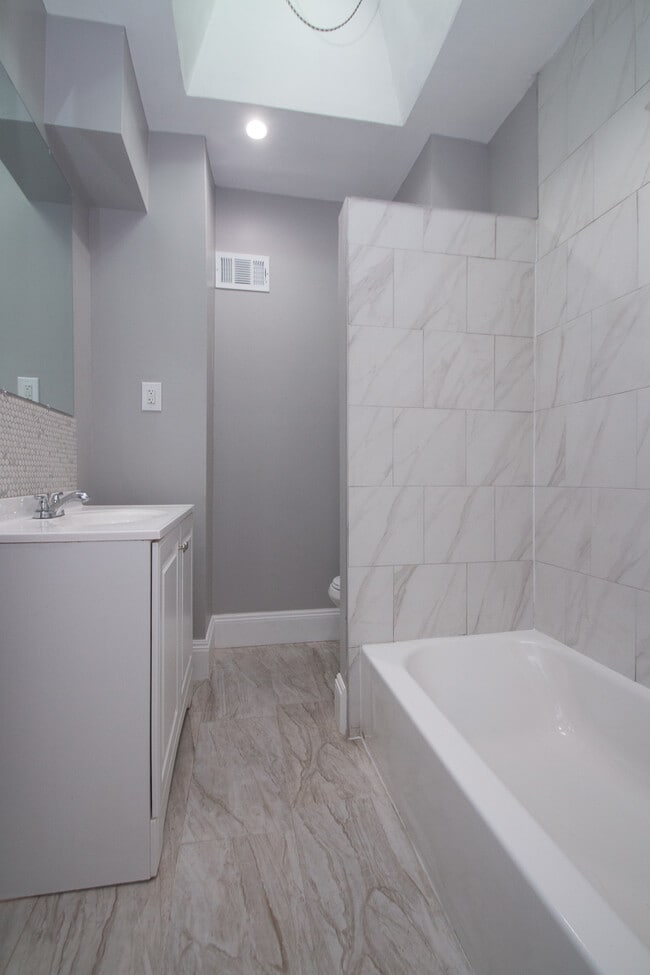 Building Photo - 3843 N Bouvier St