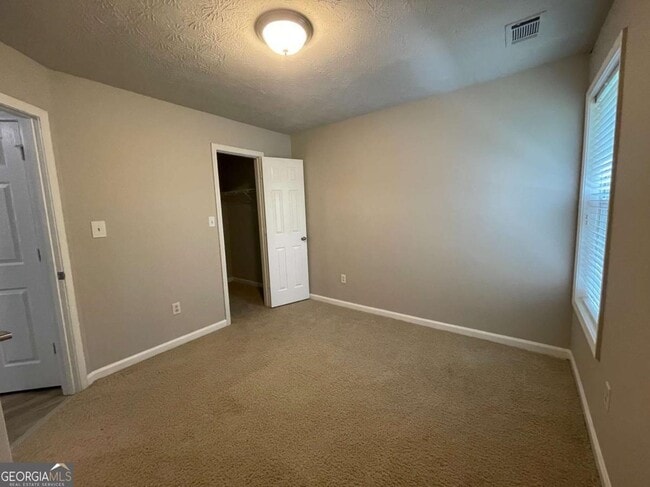 Building Photo - 2077 Patterson Park Pl