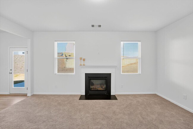 Building Photo - 233 Bloomfield Cir