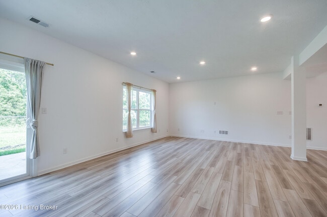 Building Photo - 17010 Meander Way