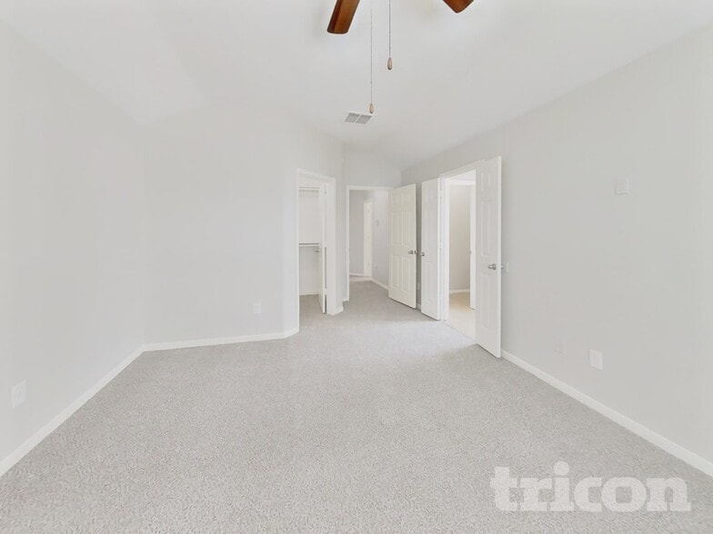 Building Photo - 21526 Lovis Way