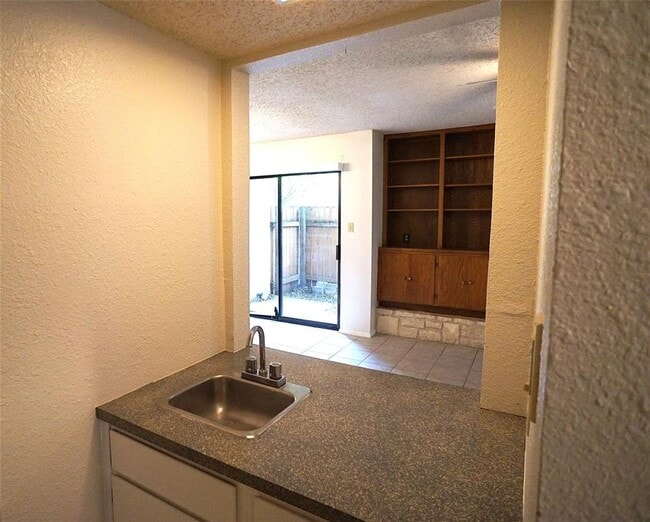 Building Photo - 8418 Fathom Cir