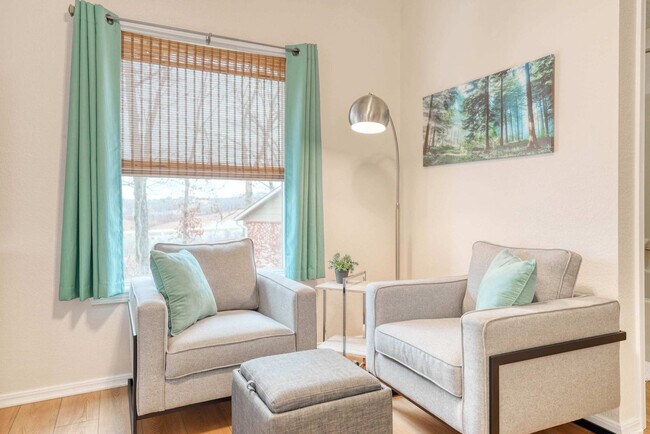 Building Photo - 3204 Cardinal Creek Cir