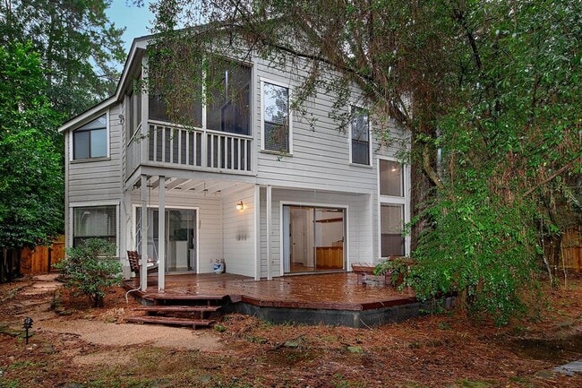 Building Photo - 8 Gannet Hollow Pl